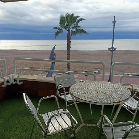 Piso Jover Alojamiento Para Mayores De 25 Anos !! Lloret de Mar Exteriör bild
